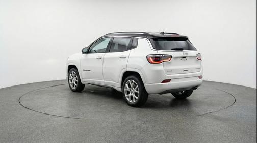 Bright White Clearcoat 2025 Jeep Compass Limited