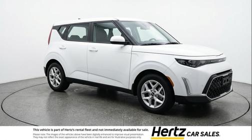 Snow White Pearl 2025 Kia Soul LX