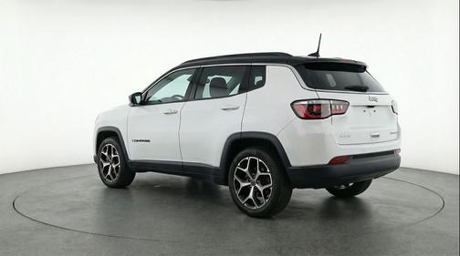 Bright White Clearcoat 2025 Jeep Compass Limited