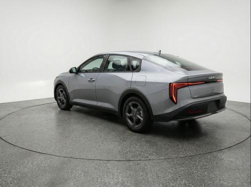 Steel Gray 2025 Kia K4 LXS