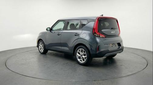Gravity Gray 2025 Kia Soul LX