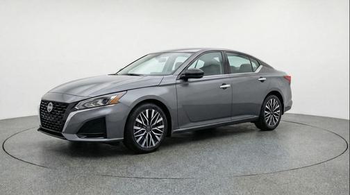 Gun Metallic 2025 Nissan Altima SV FWD