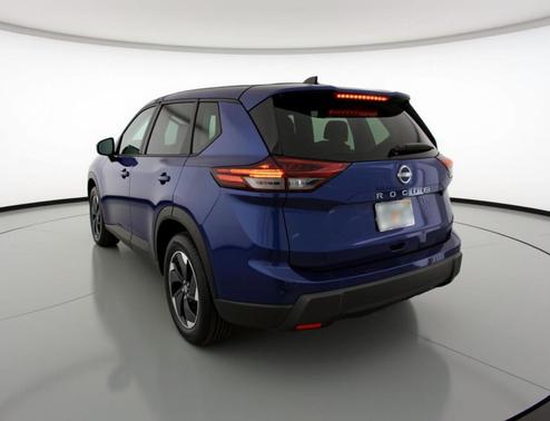 Deep Ocean Blue Pearl 2025 Nissan Rogue SV