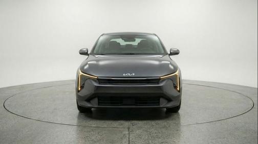 Interstellar Gray 2025 Kia K4 LXS