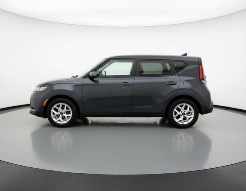 Gravity Gray 2025 Kia Soul LX