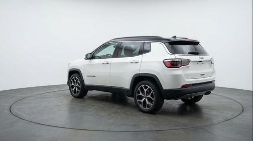 Bright White Clearcoat 2025 Jeep Compass Limited