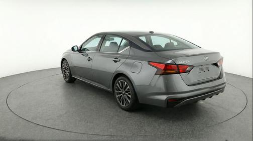 Gun Metallic 2025 Nissan Altima SV FWD