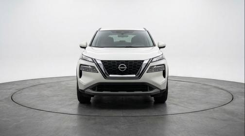 Brilliant Silver Metallic 2025 Nissan Rogue SV