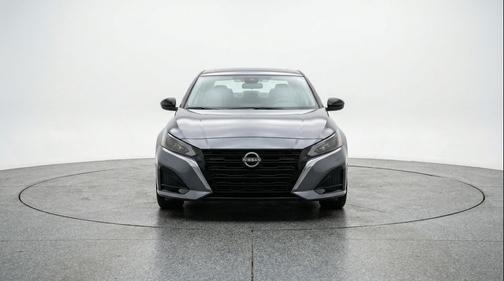 Gun Metallic 2025 Nissan Altima SV FWD
