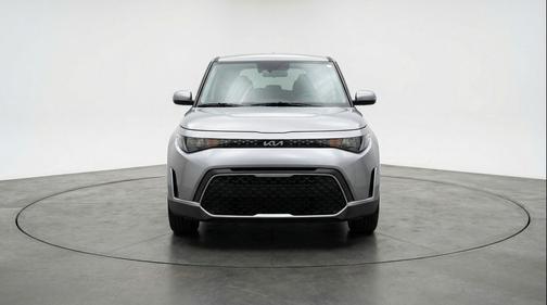Steel Gray 2025 Kia Soul LX