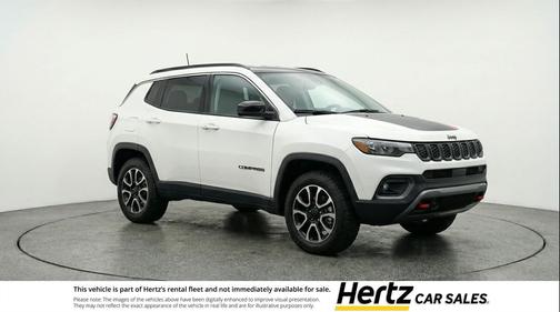 Bright White Clearcoat 2025 Jeep Compass Trailhawk