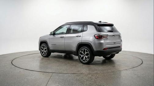 Silver Zynith Metallic Clearcoat 2025 Jeep Compass Limited
