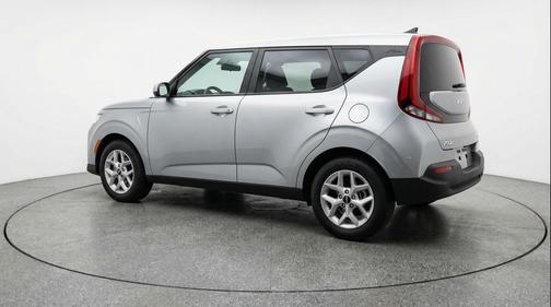 Steel Gray 2025 Kia Soul LX