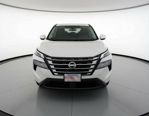 Brilliant Silver Metallic 2025 Nissan Rogue SV