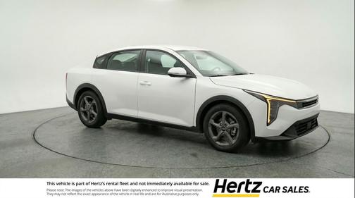 Snow White Pearl 2025 Kia K4 LXS