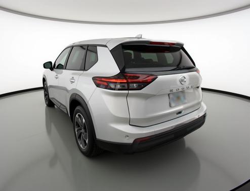 Brilliant Silver Metallic 2025 Nissan Rogue SV