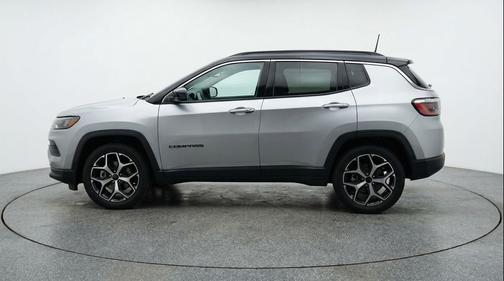 Silver Zynith Metallic Clearcoat 2025 Jeep Compass Limited