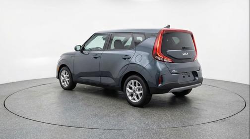 Gravity Gray 2025 Kia Soul LX