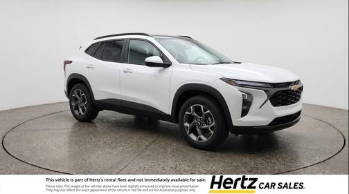 Summit White 2025 Chevrolet Trax LT