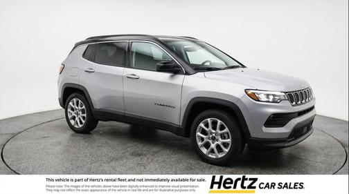 Silver Zynith Metallic Clearcoat 2025 Jeep Compass Limited