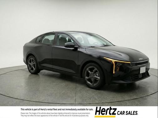 Aurora Black Pearl 2025 Kia K4 LXS