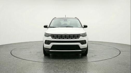 Bright White Clearcoat 2025 Jeep Compass Limited