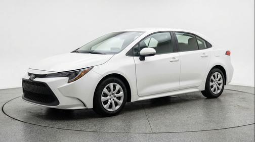Ice Cap 2025 Toyota Corolla LE