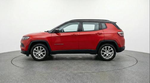 Red Hot Pearlcoat 2025 Jeep Compass Limited