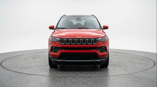 Red Hot Pearlcoat 2025 Jeep Compass Limited