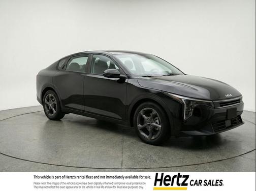 Aurora Black Pearl 2025 Kia K4 LXS