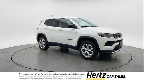 Bright White Clearcoat 2025 Jeep Compass Latitude