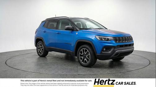 Hydro Blue Pearlcoat 2025 Jeep Compass Trailhawk