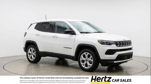 Bright White Clearcoat 2025 Jeep Compass Latitude