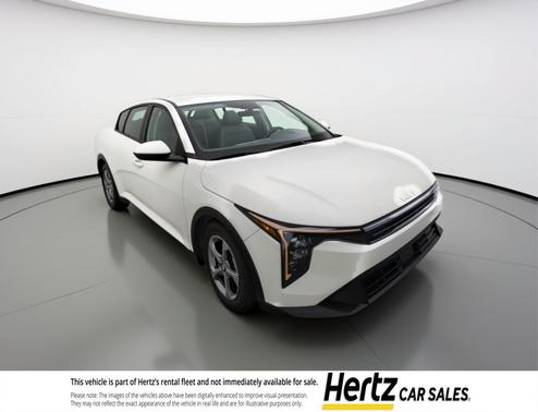 Snow White Pearl 2025 Kia K4 LXS