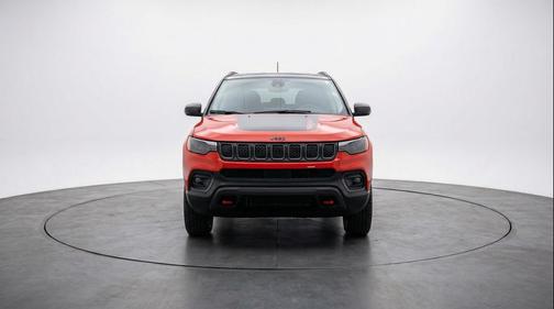 Red Hot Pearlcoat 2025 Jeep Compass Trailhawk