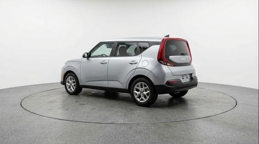Steel Gray 2025 Kia Soul LX