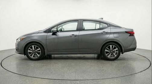 Gun Metallic 2025 Nissan Versa 1.6 SV