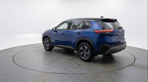 Deep Ocean Blue Pearl 2025 Nissan Rogue SV