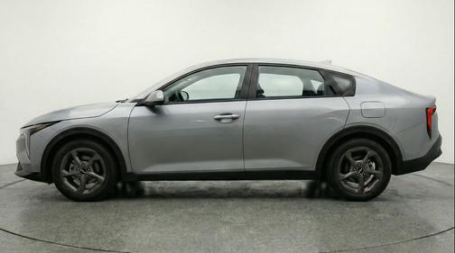 Steel Gray 2025 Kia K4 LXS