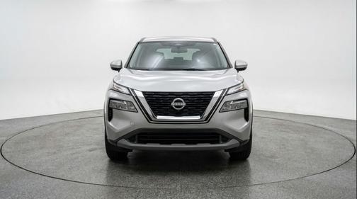 Brilliant Silver Metallic 2025 Nissan Rogue SV