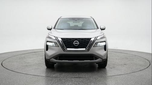 Brilliant Silver Metallic 2023 Nissan Rogue SV