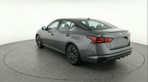 Gun Metallic 2025 Nissan Altima SV FWD