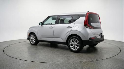 Steel Gray 2025 Kia Soul LX