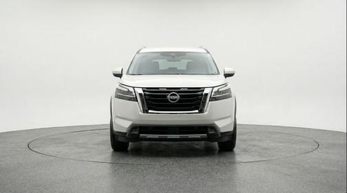 Brilliant Silver Metallic 2025 Nissan Pathfinder SV FWD