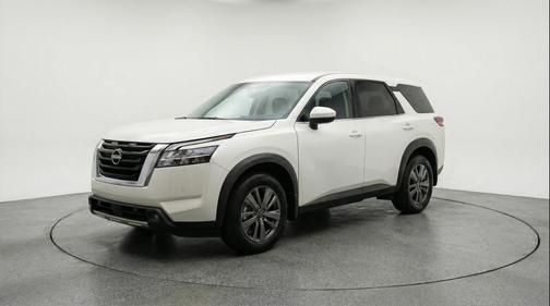 Brilliant Silver Metallic 2025 Nissan Pathfinder SV FWD