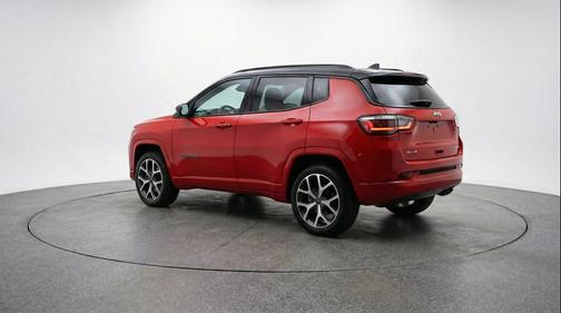 Red Hot Pearlcoat 2025 Jeep Compass Limited