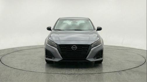 Gun Metallic 2025 Nissan Altima SV FWD
