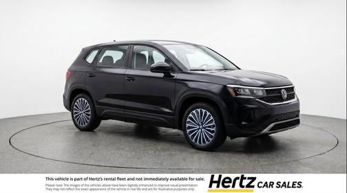 Deep Black Pearl 2025 Volkswagen Taos 1.5T SE
