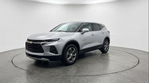 Sterling Gray Metallic 2025 Chevrolet Blazer 2LT