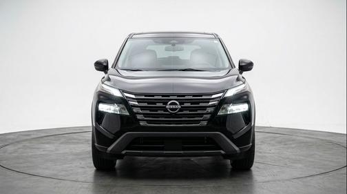 Super Black 2025 Nissan Rogue SV